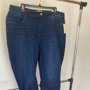 Mid-Rise skinny fitted hip & thigh slim leg 20W Regular
